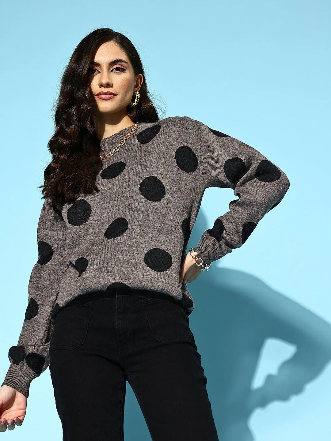 Berrylush Women Grey & Black Polka Dot Printed Round Neck Ribbed Hem Regular Pullover