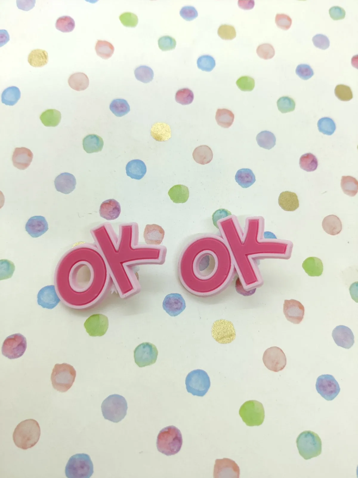 OK SHOE CHARMS - PINK