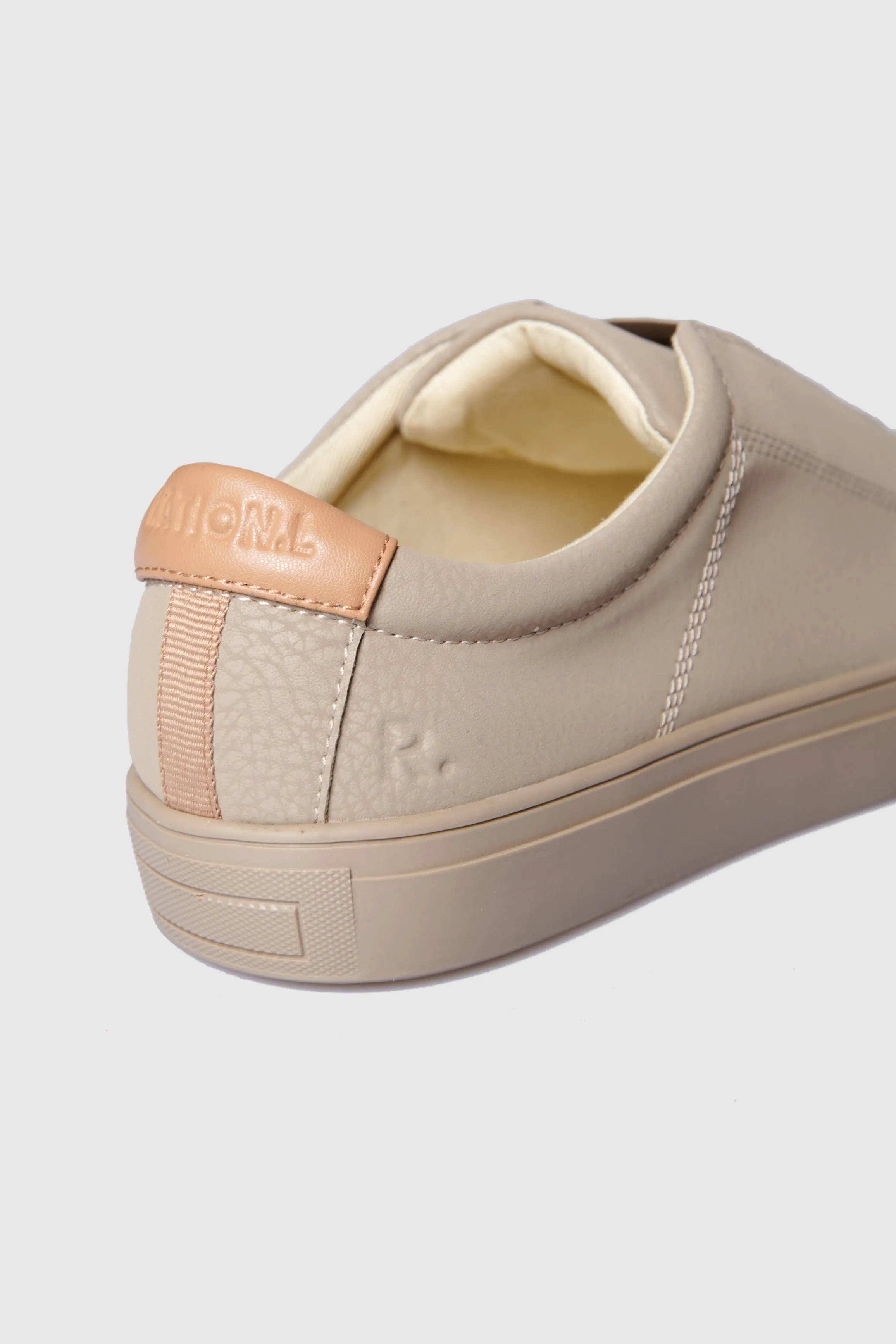 R-Joy Slip On Vegan Trainer | Pluto Putty