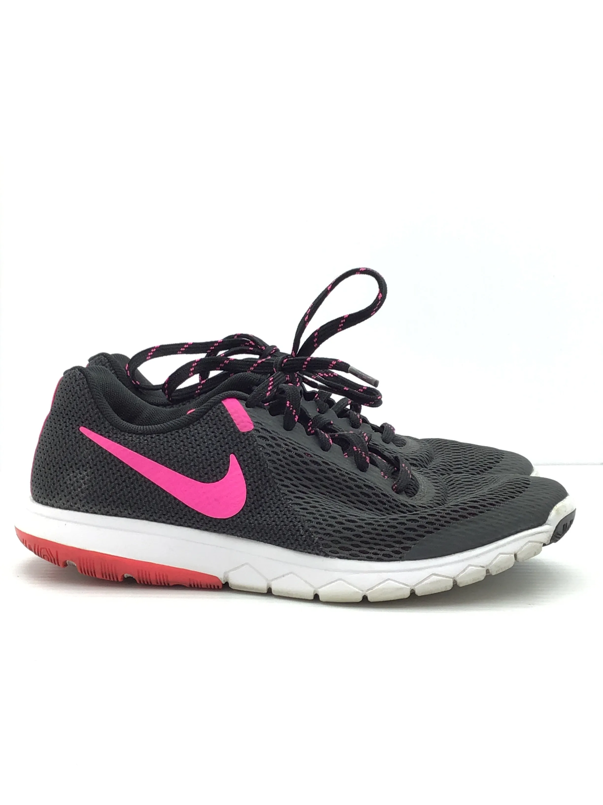 Shoes Athletic By Nike  Size: 8.5