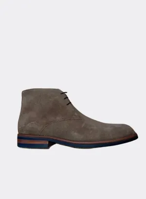 The Oxford Shop Lace-Up Chukka Boot in Truffle